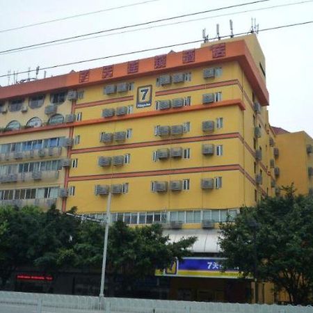 7 Days Inn Guangzhou Exterior photo